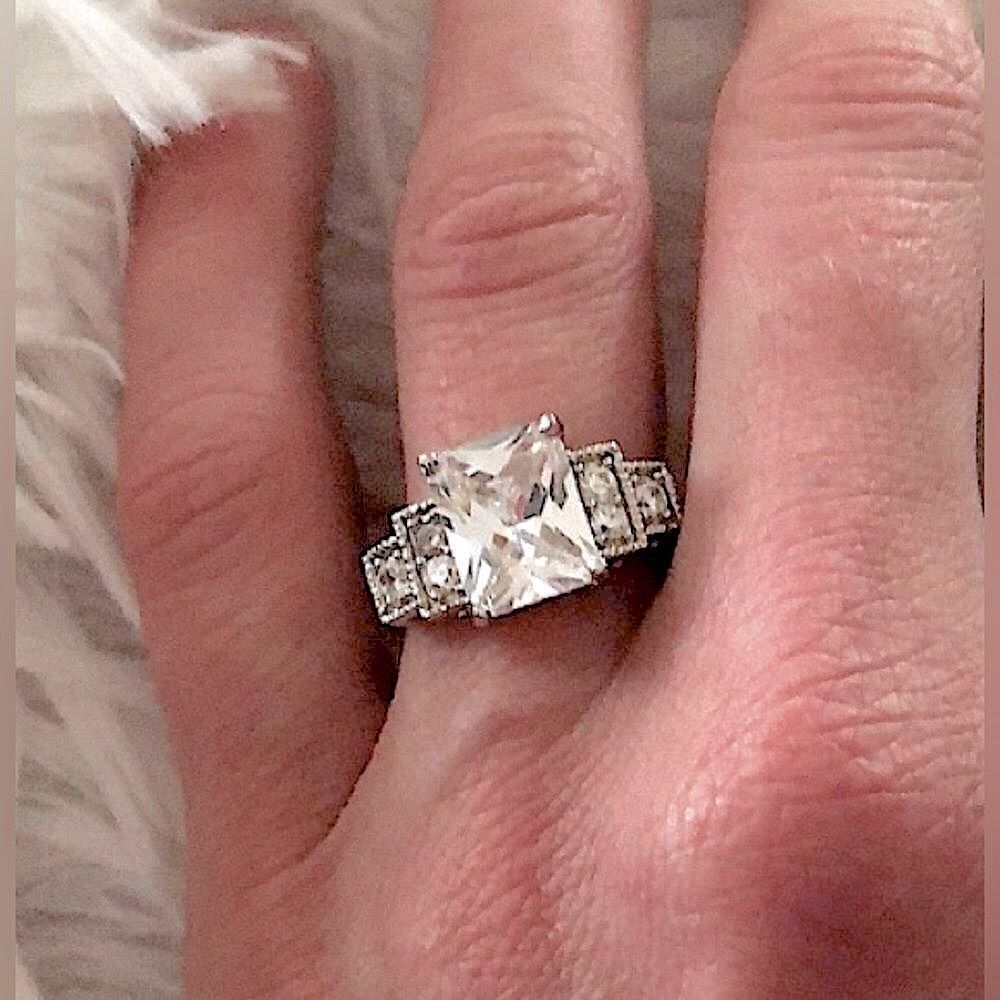18KGF April birthstone ring size 8